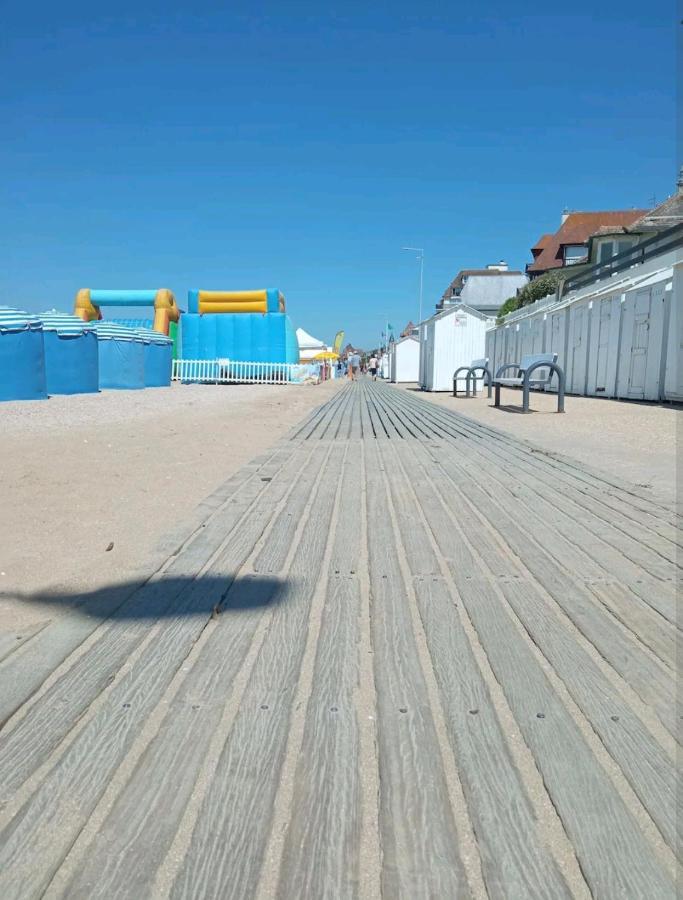 Appartement 45M2 - Proche Deauville - Vue Mer Benerville sur Mer Bagian luar foto